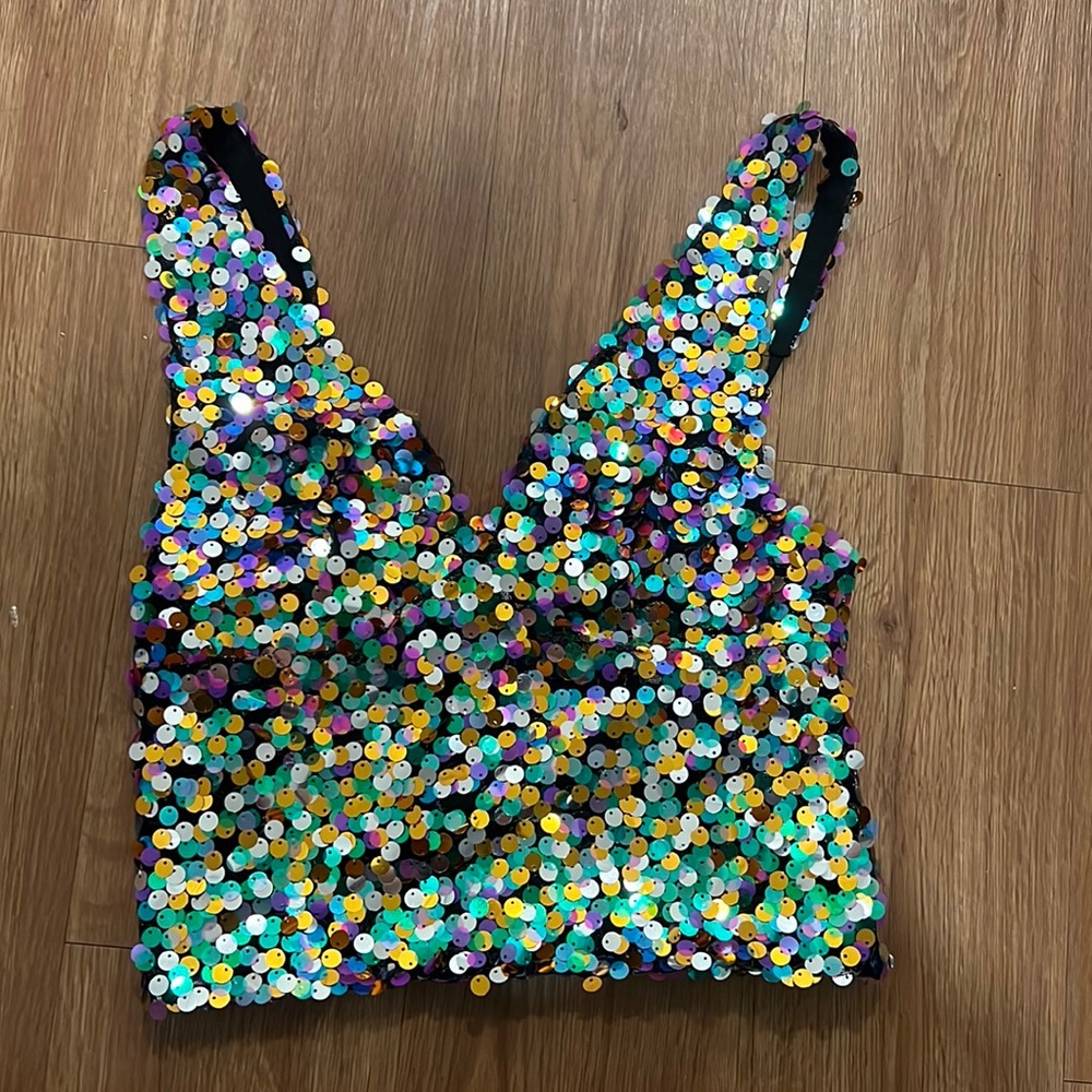 NWOT Zara sparkle crop tank